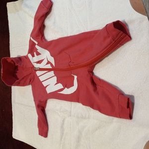 NIKE JUMPER WITH HOOD